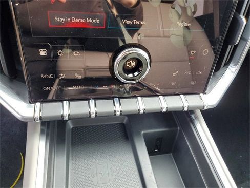 New 2026 GMC Acadia Elevation image 23