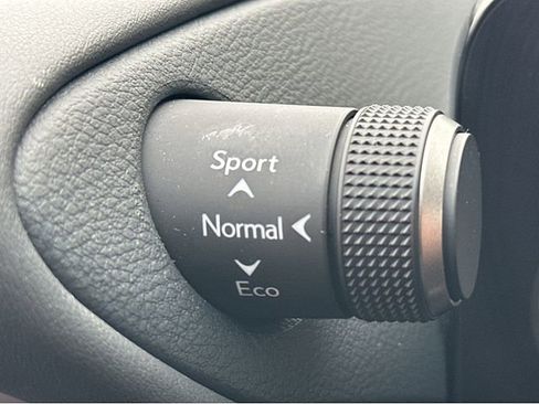 Certified 2025 Lexus ES 300h w/ Premium Package image 35