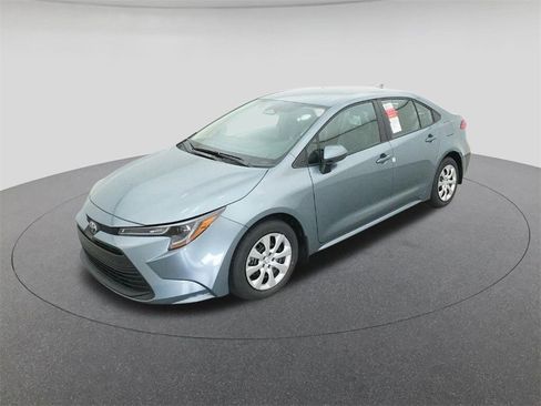 New 2026 Toyota Corolla LE image 1