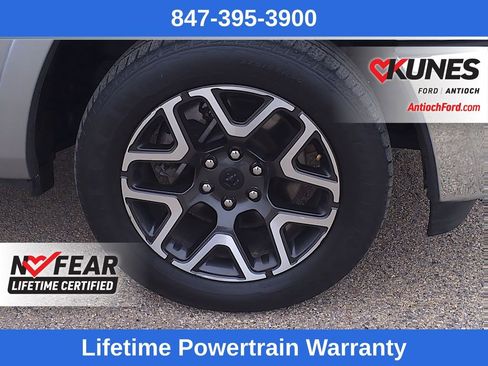 Used 2025 RAM 1500 Laramie image 9