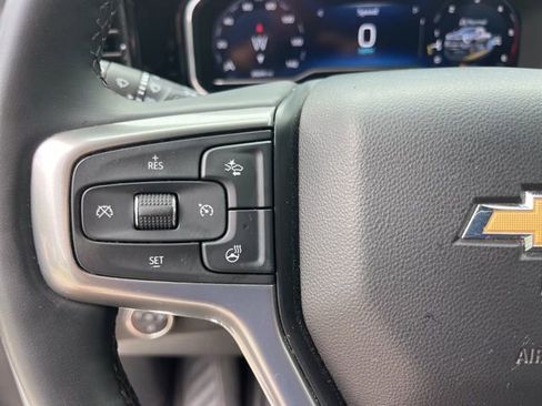 Used 2025 Chevrolet Silverado 2500 LTZ w/ LTZ Convenience Package AWD/4WD image 24