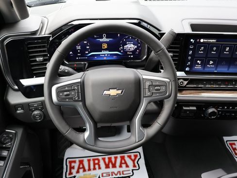 New 2026 Chevrolet Silverado 1500 LT image 16
