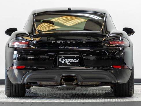 Used 2018 Porsche 718 Cayman RWD image 13