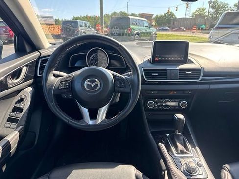 Used 2016 MAZDA MAZDA3 i Grand Touring FWD image 11