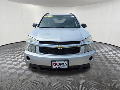 Used 2009 Chevrolet Equinox LS FWD image 2