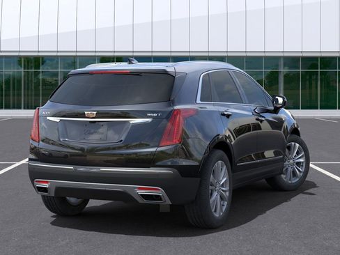 Used 2025 Cadillac XT5 Premium Luxury w/ Technology Package AWD/4WD image 3