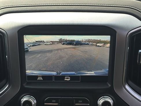 Used 2021 GMC Sierra 1500 Elevation w/ Preferred Package image 33