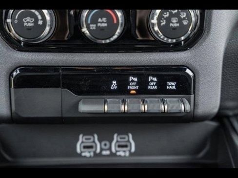 New 2025 RAM 1500 Big Horn image 28