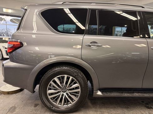 Used 2023 Nissan Armada SL w/ Captain's Chairs Package image 9