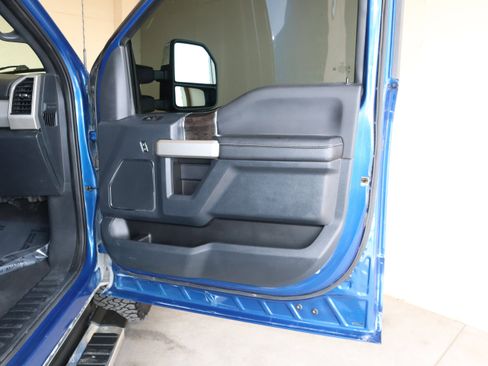 Used 2022 Ford F250 Lariat w/ Chrome Package AWD/4WD image 41