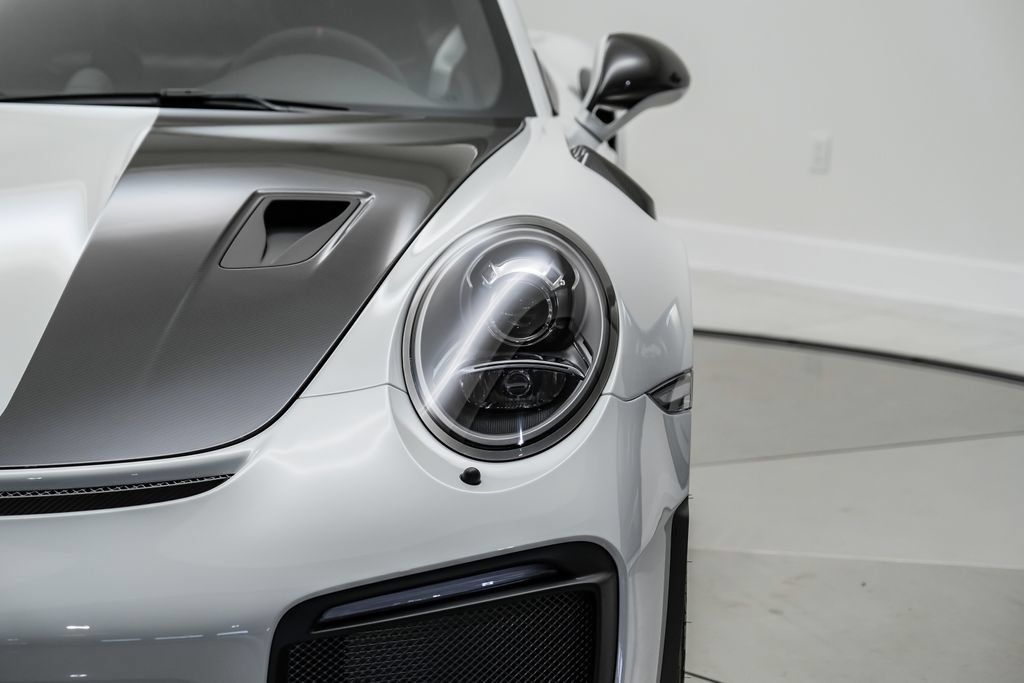 Used 2018 Porsche 911 GT2 RS RWD image 43