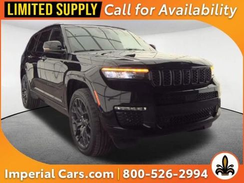 Used 2023 Jeep Grand Cherokee L Summit image 1