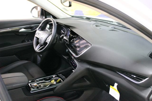 Used 2023 Buick Envision Essence w/ Sport Touring Package AWD/4WD image 10