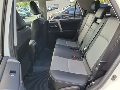 Used 2023 Toyota 4Runner SR5 Premium w/ Moonroof Package RWD image 15