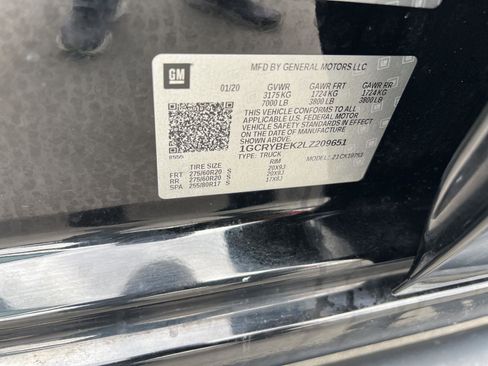 Used 2020 Chevrolet Silverado 1500 Custom w/ Custom Value Package image 14