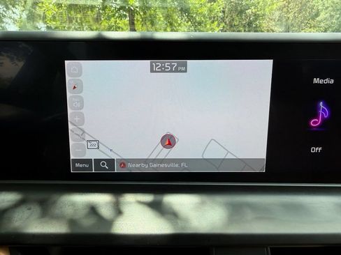 Used 2024 Kia Seltos EX FWD image 24