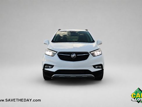 Used 2017 Buick Encore Essence FWD image 11