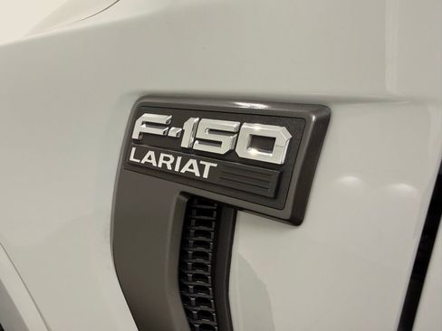 Used 2023 Ford F150 Lariat w/ Max Trailer Tow Package AWD/4WD image 11