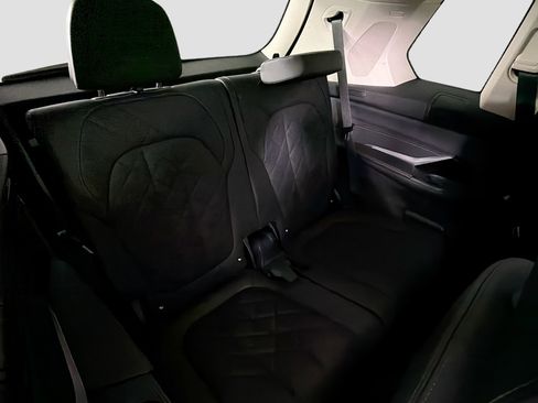 Certified 2023 BMW X7 xDrive40i w/ Premium Package image 29