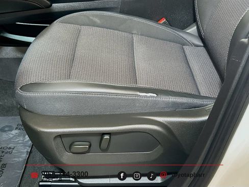 Used 2023 Buick Envision Preferred w/ Sport Touring Package AWD/4WD image 17