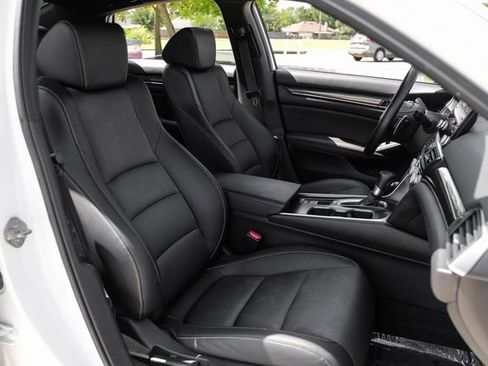 Used 2019 Honda Accord Sport image 33