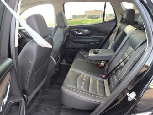Used 2023 GMC Terrain Denali w/ Denali Premium Package AWD/4WD image 29