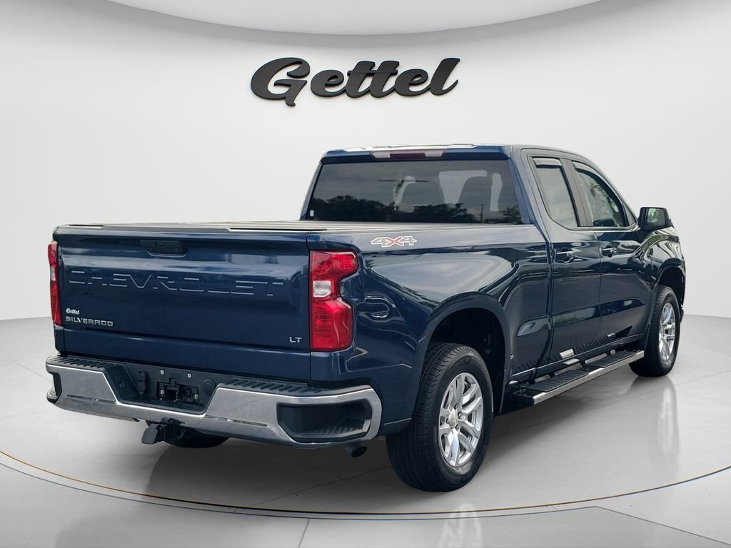 Used 2022 Chevrolet Silverado 1500 LT AWD/4WD image 5