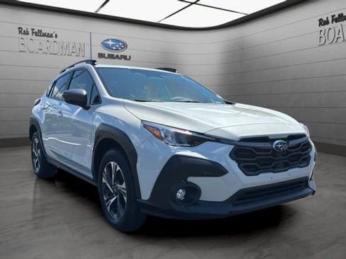 Used 2024 Subaru Crosstrek 2.0i Premium AWD/4WD image 2