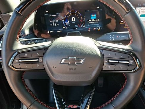 Used 2024 Chevrolet Traverse RS AWD/4WD image 32