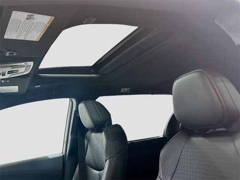 New 2026 Toyota Sienna XLE Woodland Edition image 22