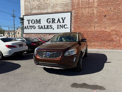 Used 2015 Volvo XC60 T6 w/ Proximity Package