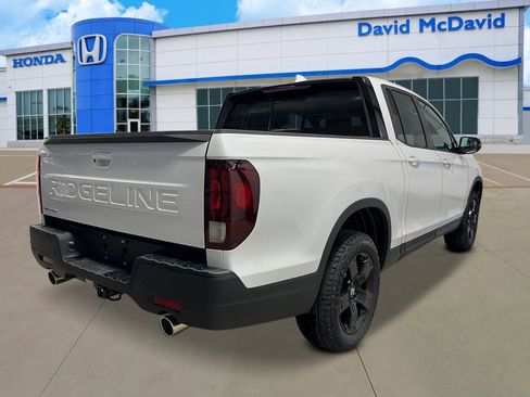 New 2026 Honda Ridgeline Black Edition image 6
