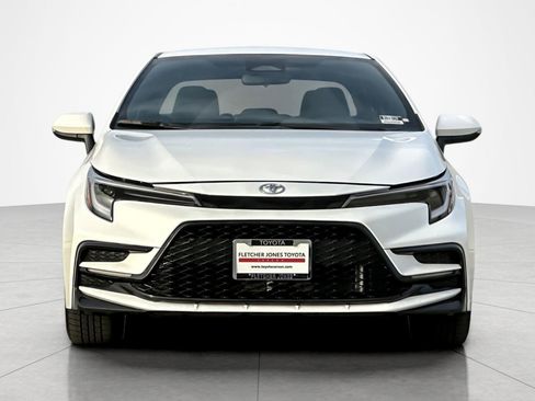 Certified 2025 Toyota Corolla SE image 8