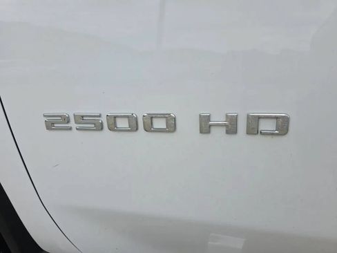 Used 2021 Chevrolet Silverado 2500 LTZ w/ LTZ Premium Package AWD/4WD image 9