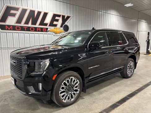 Used 2024 GMC Yukon Denali Ultimate AWD/4WD image 5