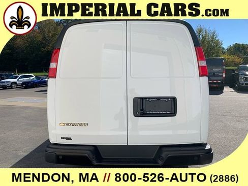 New 2025 Chevrolet Express 2500 Extended image 11