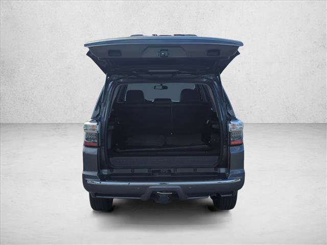 Used 2015 Toyota 4Runner Limited AWD/4WD image 9