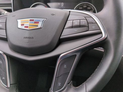 Used 2025 Cadillac XT5 Luxury w/ LPO, Floor Liner Package AWD/4WD image 24