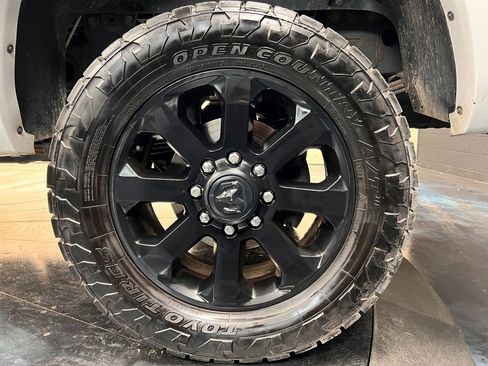 Used 2017 RAM 3500 Laramie image 23