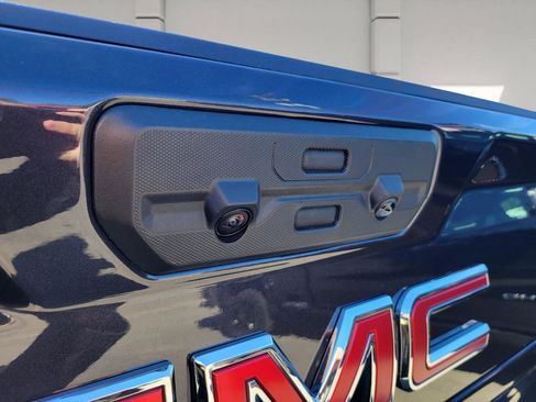 New 2026 GMC Sierra 2500 AT4 w/ AT4 Premium Plus Package image 6