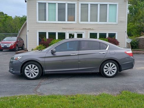 Used 2015 Honda Accord EX-L image 2