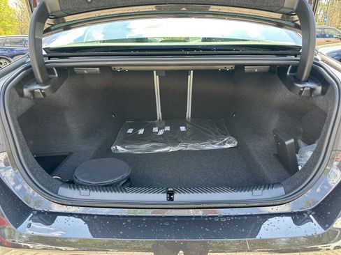 New 2026 BMW 530i w/ Premium Package RWD image 6