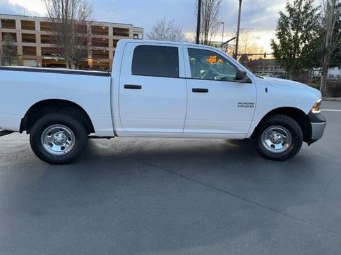 Used 2016 RAM 1500 Sport w/ Popular Equipment Group AWD/4WD image 7