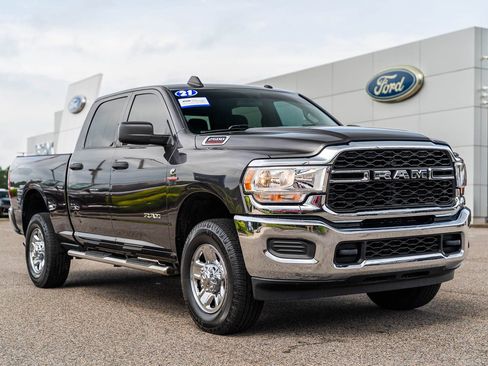 Used 2021 RAM 2500 Tradesman AWD/4WD image 1
