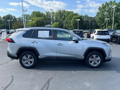 Used 2024 Toyota RAV4 XLE FWD image 5