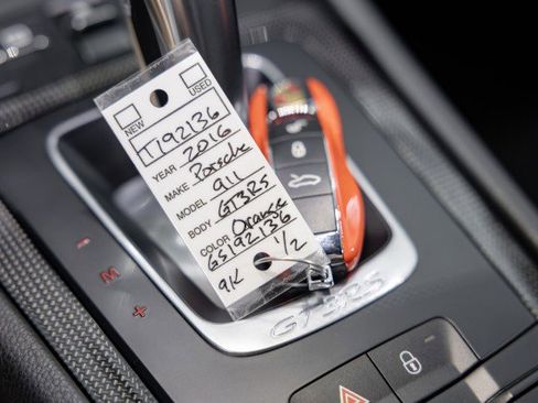 Used 2016 Porsche 911 GT3 RS image 45