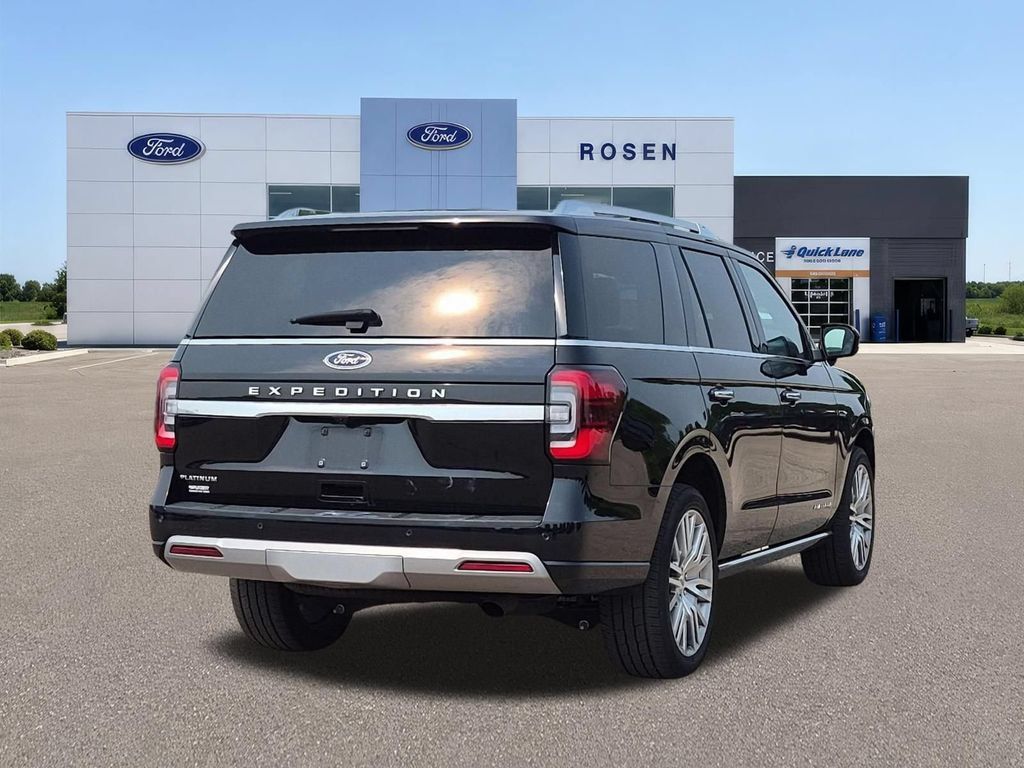 Certified 2023 Ford Expedition Platinum AWD/4WD image 3