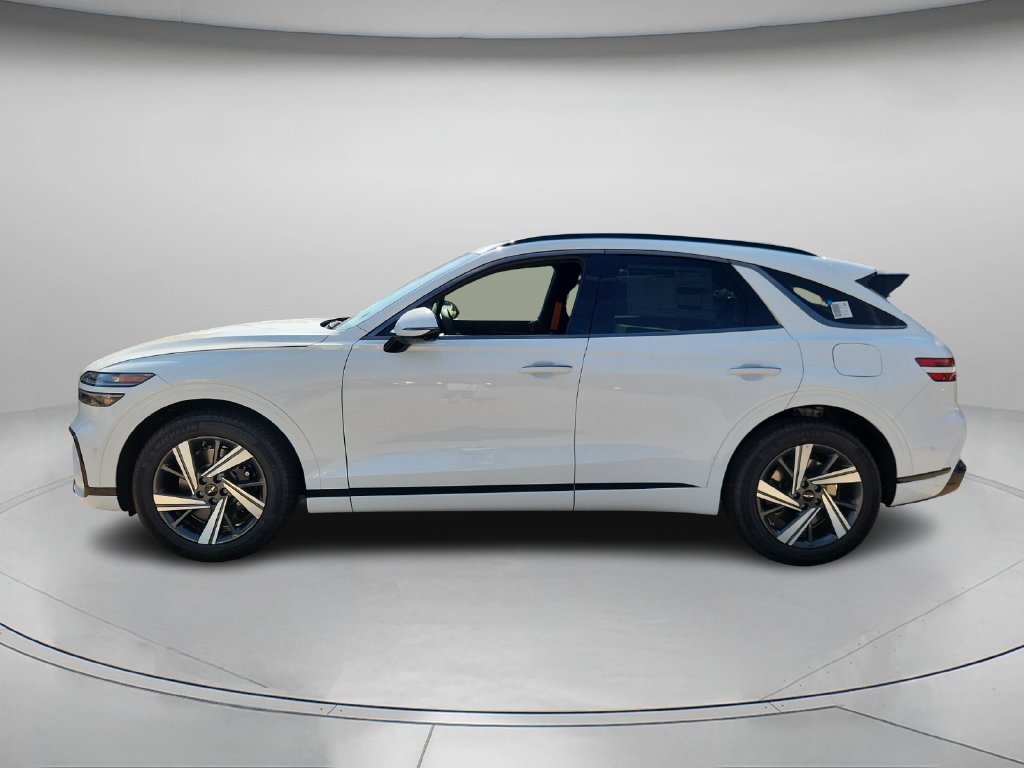 Used 2026 Genesis GV70 3.5T Sport Advanced AWD/4WD image 2