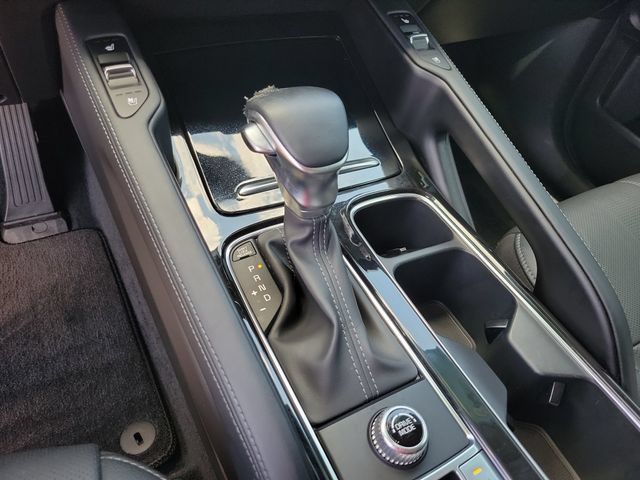 Used 2024 Kia Telluride EX w/ EX Captain's Chair Package FWD image 26