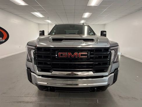 New 2026 GMC Sierra 3500 Pro w/ Convenience Package image 2
